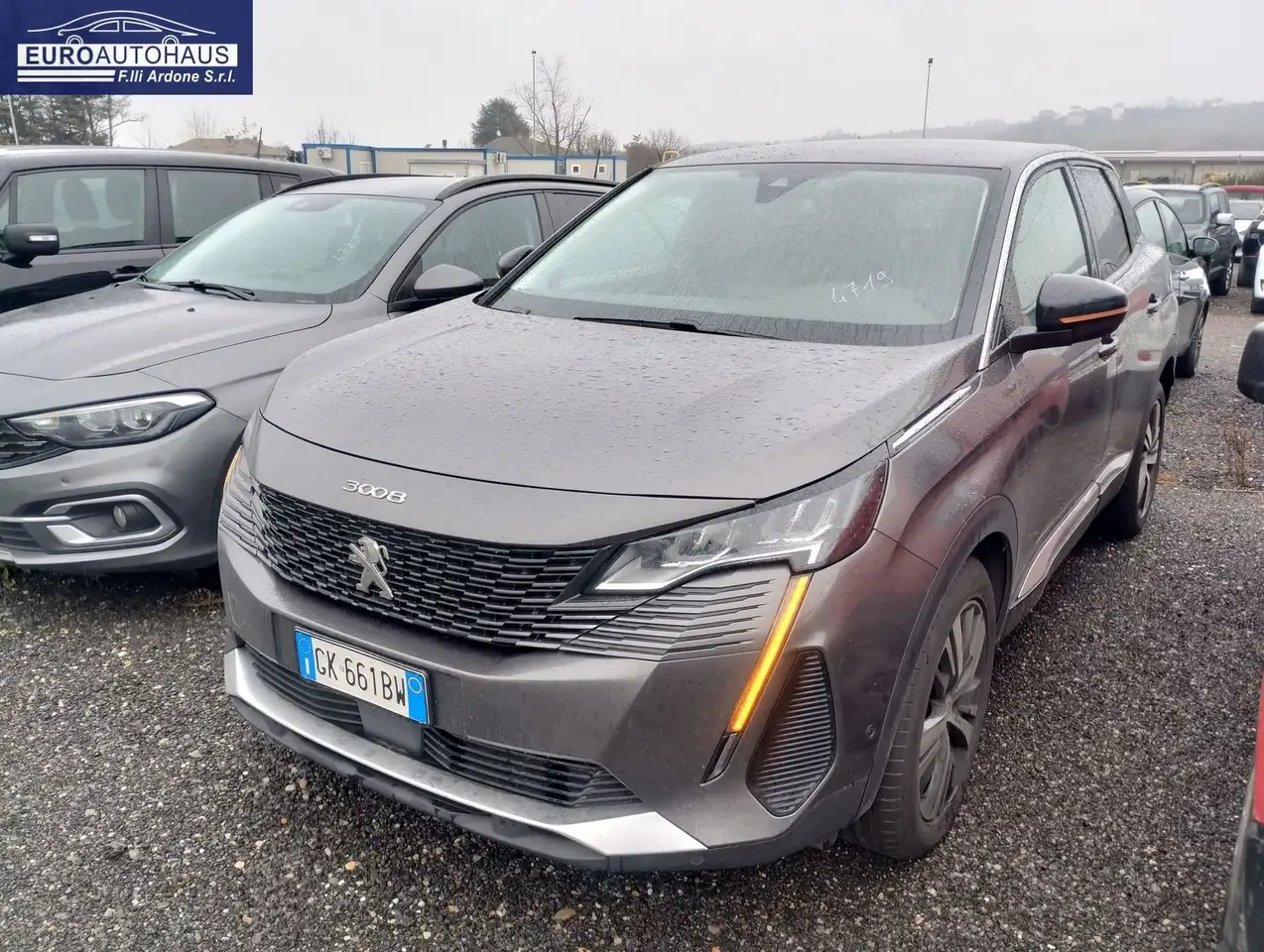 Peugeot 3008 BlueHDI 130 EAT8 S&S Allure — photo 1 of 1