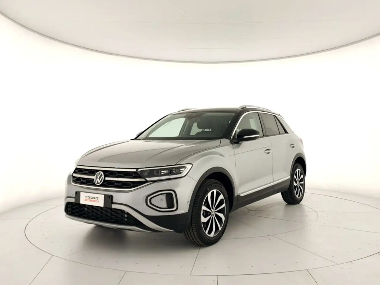 Volkswagen T-Roc 2.0 tdi Style 150cv dsg — photo 1 of 15