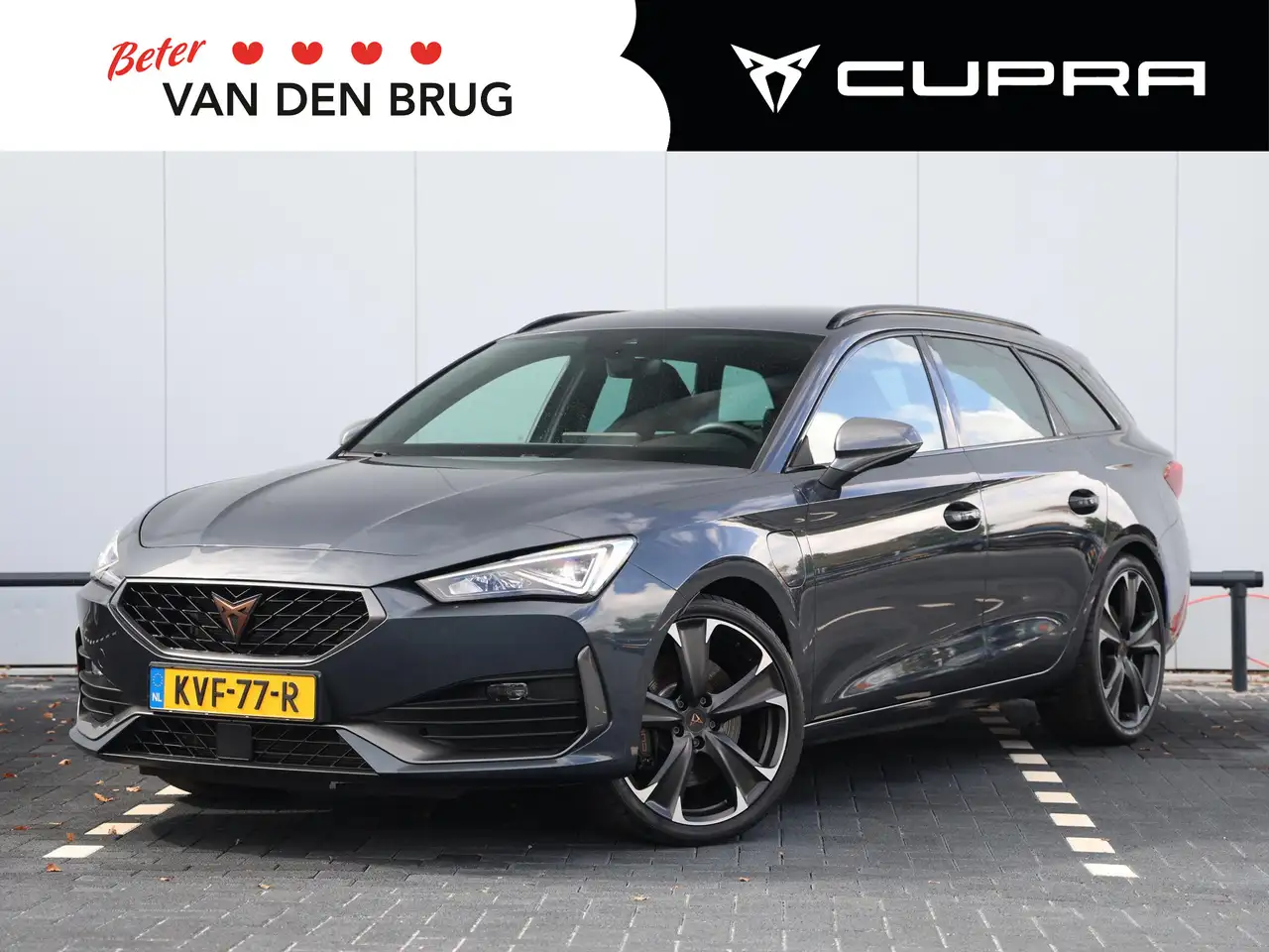 CUPRA Leon Sportstourer 1.4 e-Hybrid VZ Business 245 pk | Dyn — photo 1 of 34