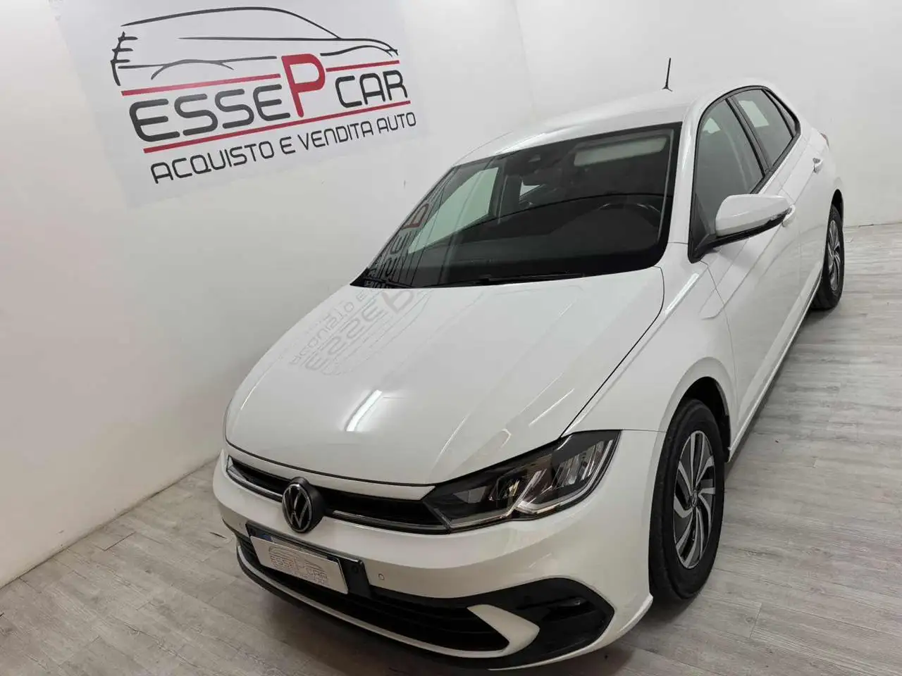 Volkswagen Polo 1.0 TSI DSG 48.000KM AUTOMATICA — photo 1 of 8
