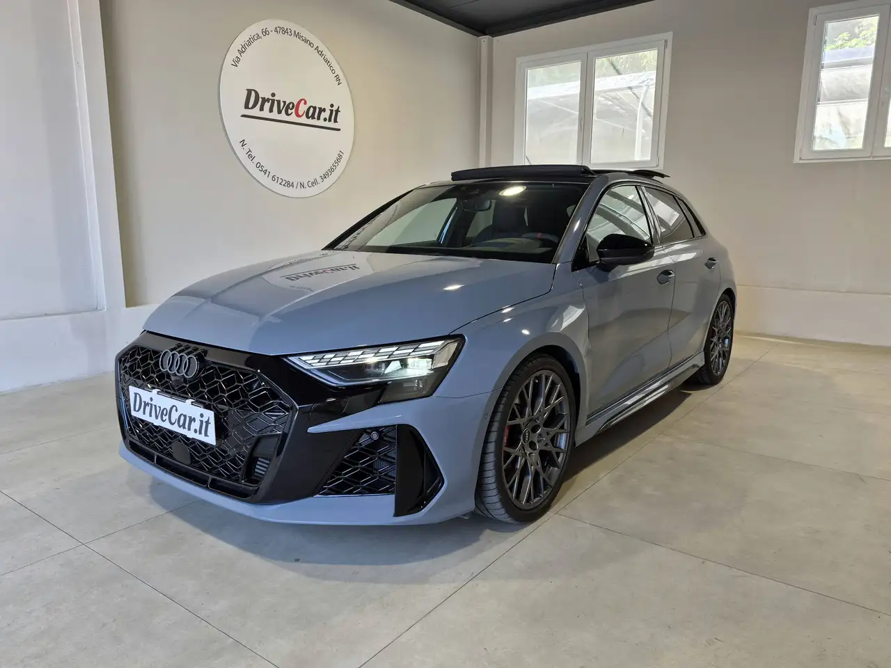 Audi RS3 SPORTBACK TETTO APRIBILE TORQUE SPLITTER MARMITTE SPORT CARBONIO MATRIX SEDILI ELETTRICI CON MEMORIE HEAD UP DISPLAY — photo 1 of 26