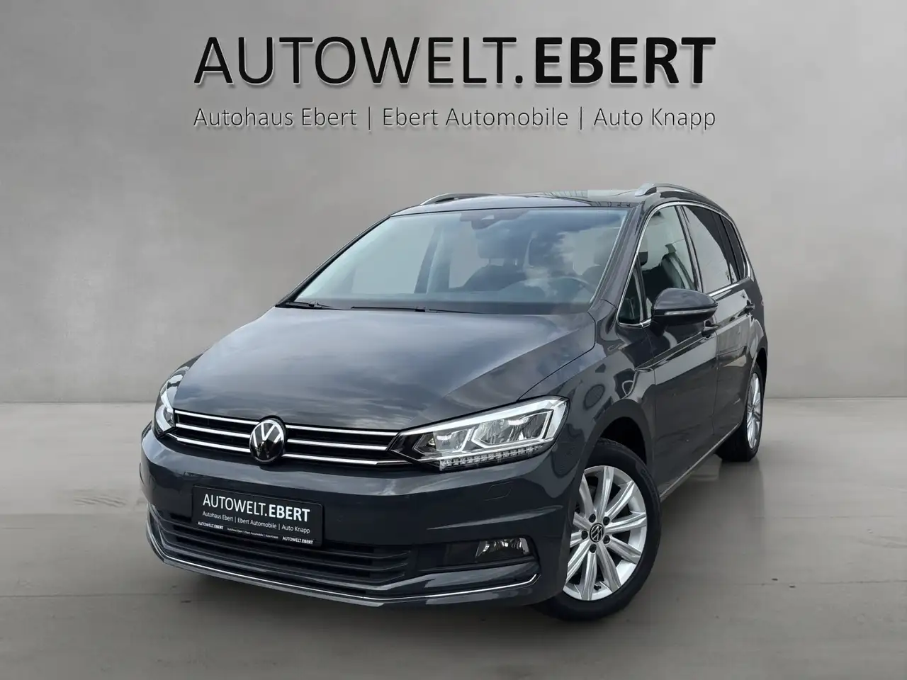 Volkswagen Touran 1.5 TSI DSG Highline/PANO-DACH/KAMERA/7Si — photo 1 of 19