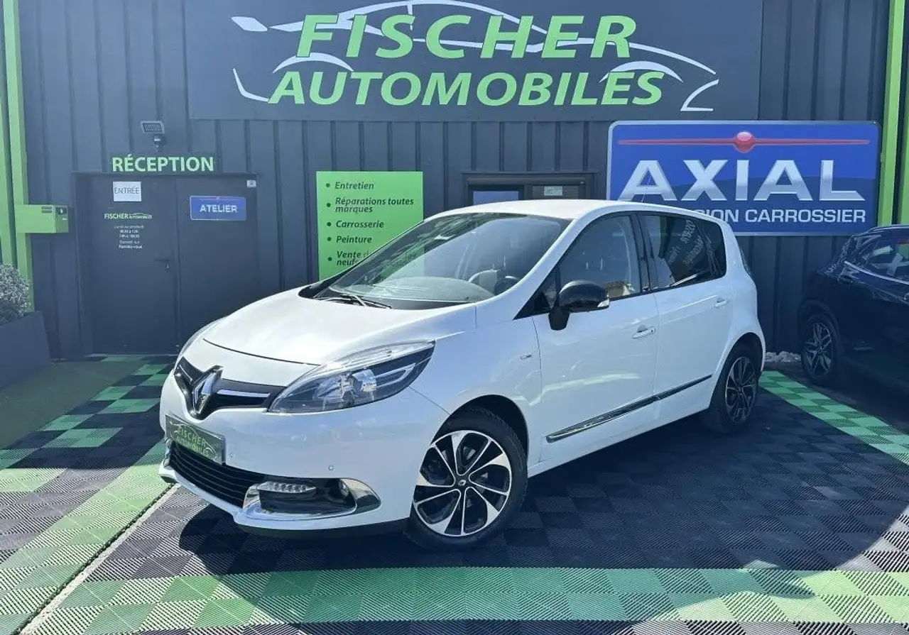 Renault Scenic Scénic TCE 130 CH BOSE 1ERE MAIN — photo 1 of 18