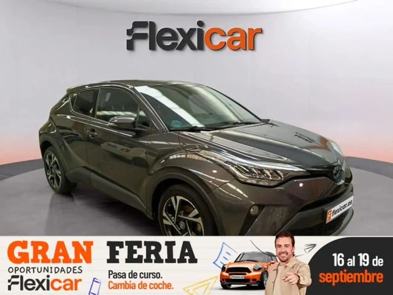 Toyota C-HR 125H Active — photo 1 of 15