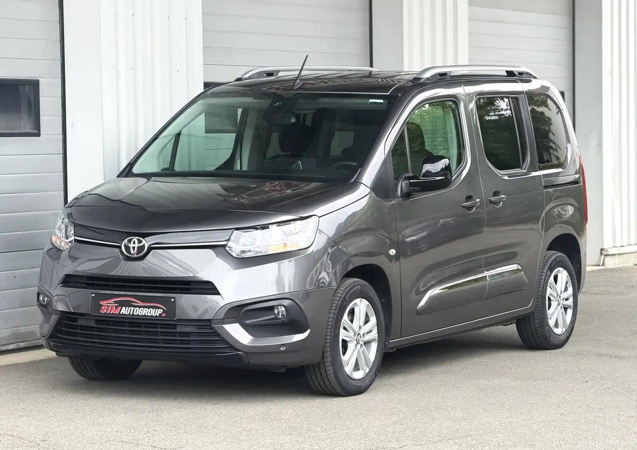 Toyota Proace City 1.2/Benzine/Carplay/Camera/Airco/Euro6d/5Jaar Garantie — photo 1 of 15