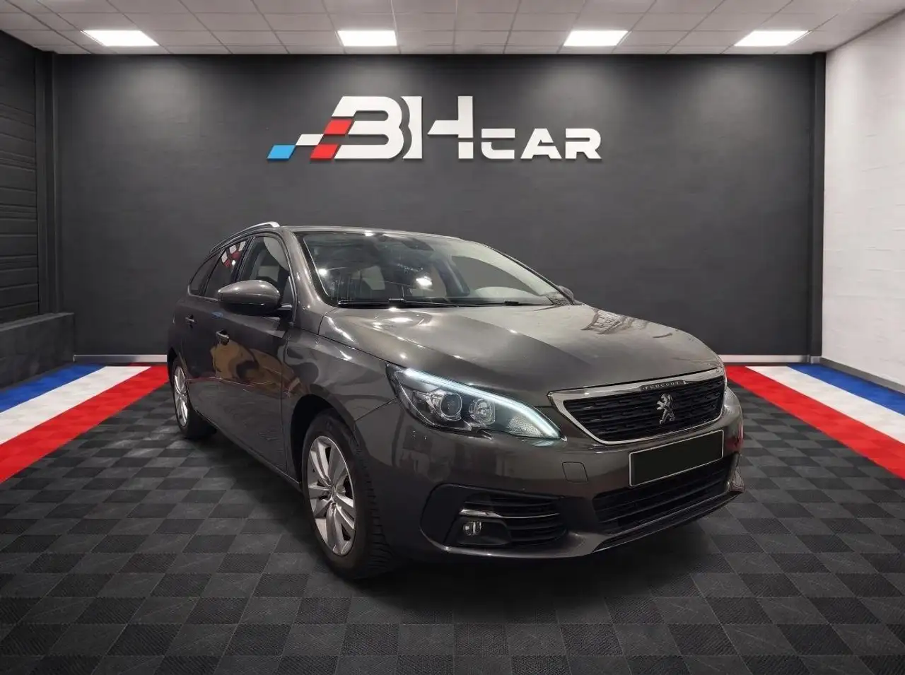 Peugeot 308 GENERATION-II SW 1.5 BLUEHDI 130 ACTIVE BUSINESS START-STOP — photo 1 of 35