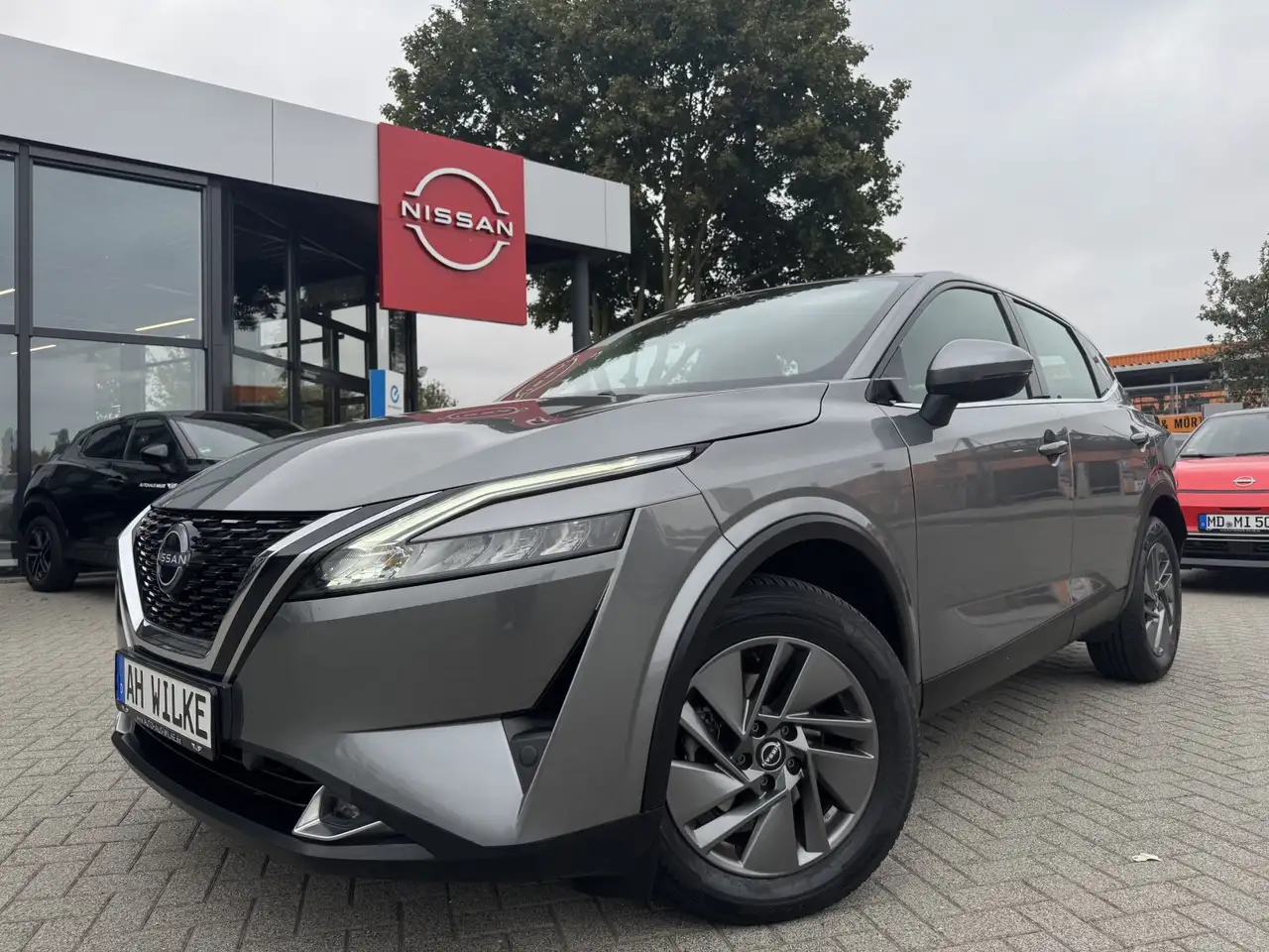 Nissan Qashqai 1.3 DIG-T MHEV ACENTA/WINTER/360°/NAVI/AHK — photo 1 of 20