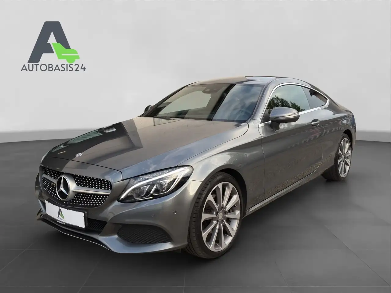 Mercedes-Benz C 220 C220d Coupe Automatik *LED*Navi*Leder* — photo 1 of 17