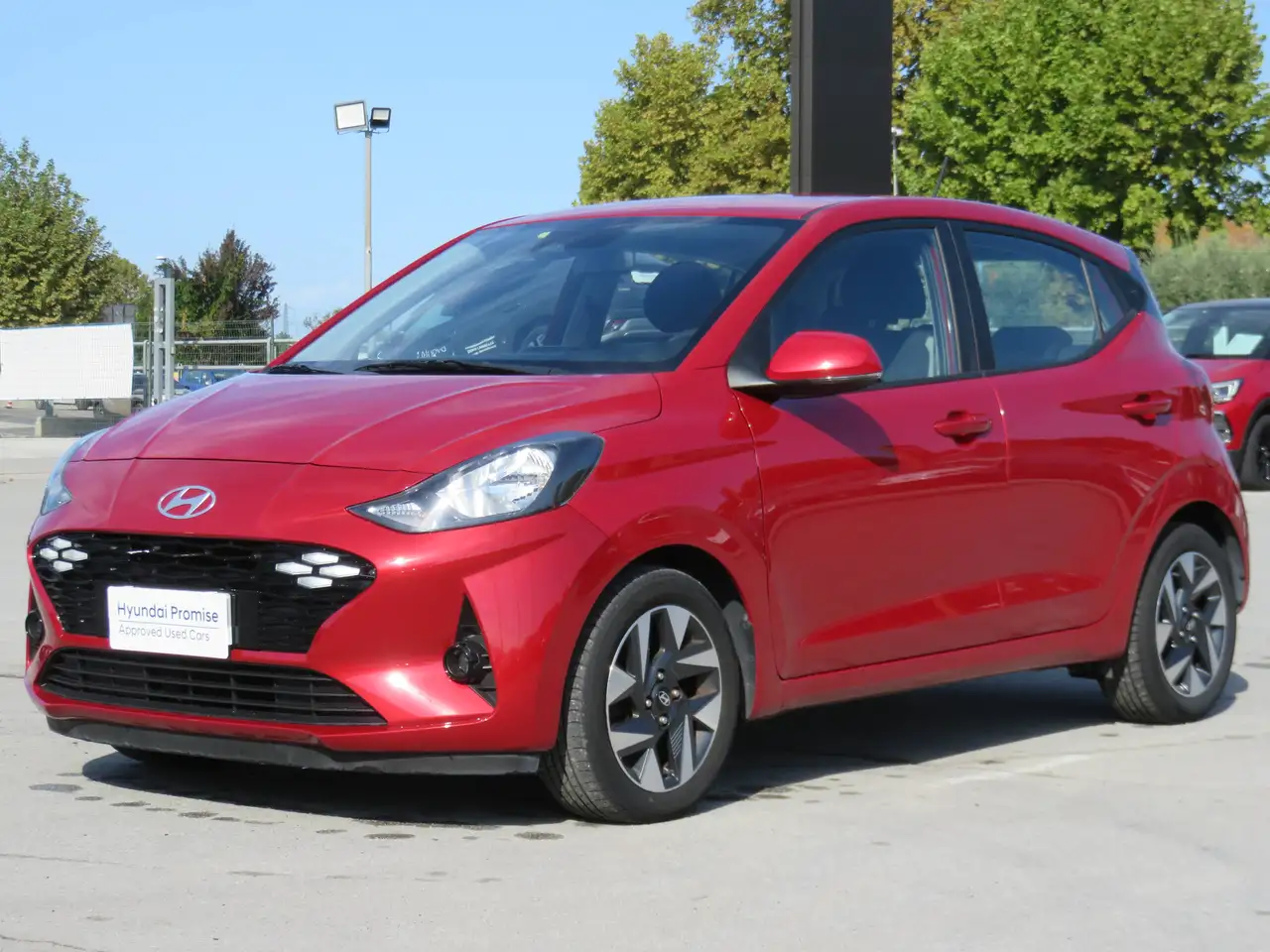 Hyundai i10 1.0 MPi Connectline 67cv MT — photo 1 of 15