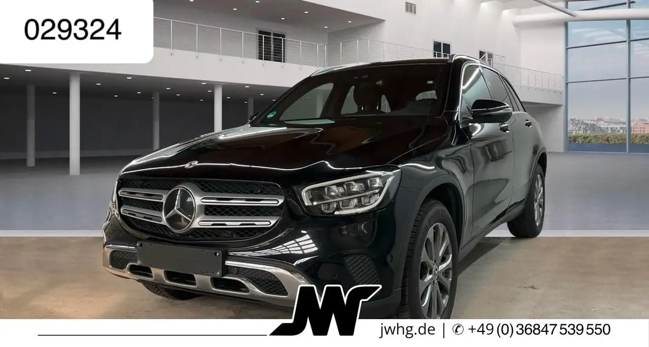 Mercedes-Benz GLC 300 e 4M Virtual Cockpit Kam Memory Distr.+ — photo 1 of 15