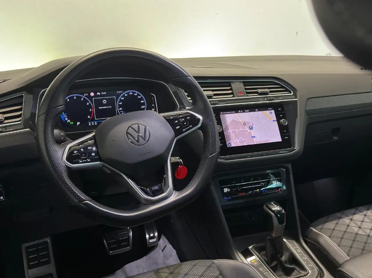 2023 Volkswagen Tiguan 1.5 TSI 150 CV DSG ACT R-Line, photograph 12