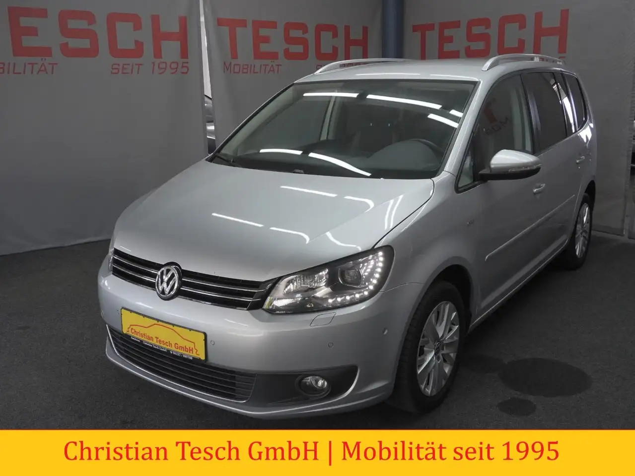Volkswagen Touran "Life" 1.4 TSI DSG 7-Sitzer AHK NAV SHZ — photo 1 of 16