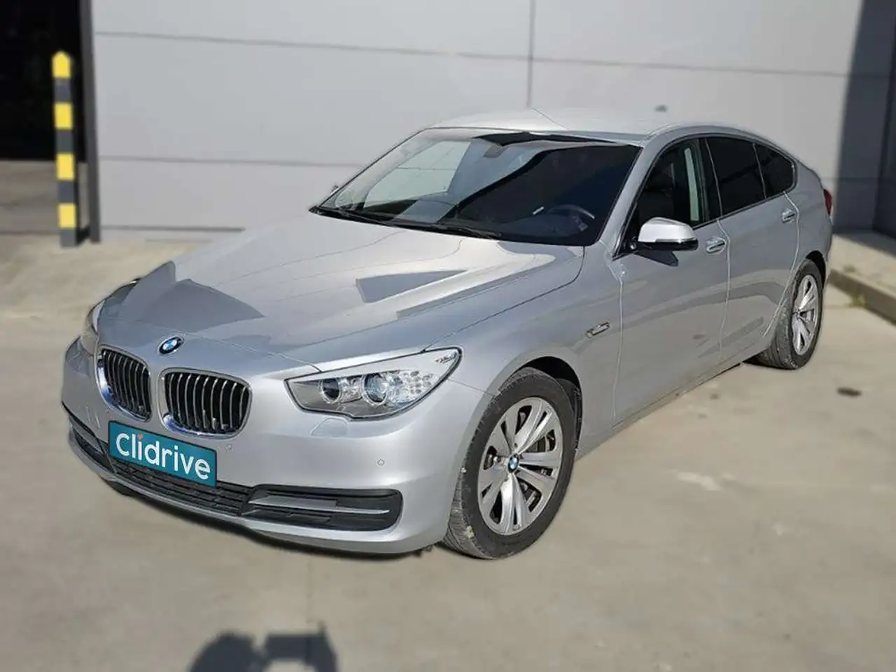 BMW 530 530d Gran Turismo — photo 1 of 15
