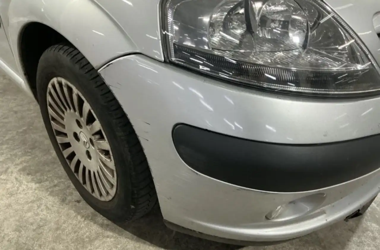 2005 Citroen C3 1.4i SX Plus, photograph 2