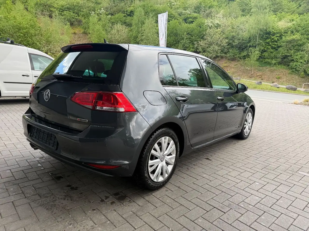 2016 Volkswagen Golf VII Lim. Allstar BMT 4Motion *Navi *PDC, photograph 7