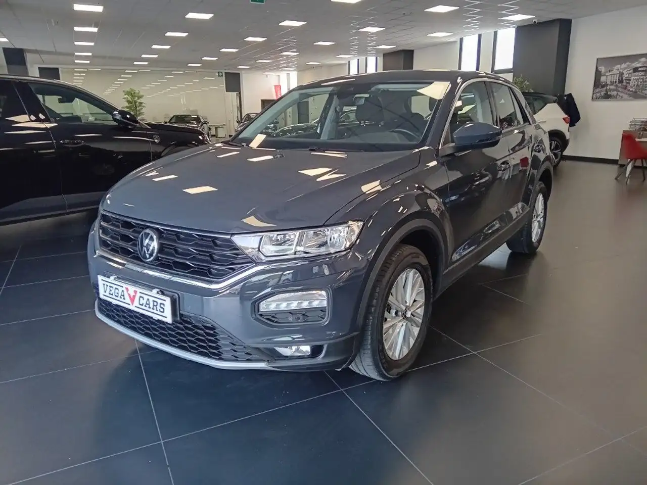 Volkswagen T-Roc 1.0 TSI Style OFFERTA PROMO!!!! — photo 1 of 15