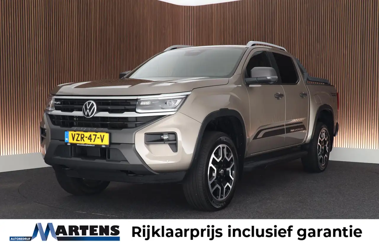Volkswagen Amarok 3.0 TDI 241pk Automaat 4Motion Double Cab 5pers. P — photo 1 of 40