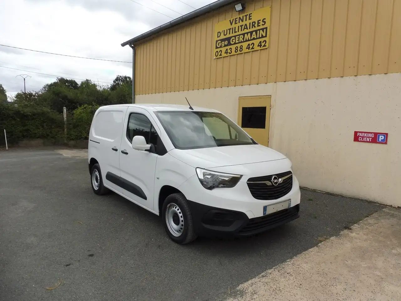 Opel Combo L1H1 650KG 1.6 100CH S\u0026S PACK CLIM — photo 1 of 6