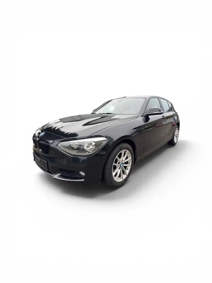 BMW 116 1 Limousine 5-trg. 116 d — photo 1 of 18
