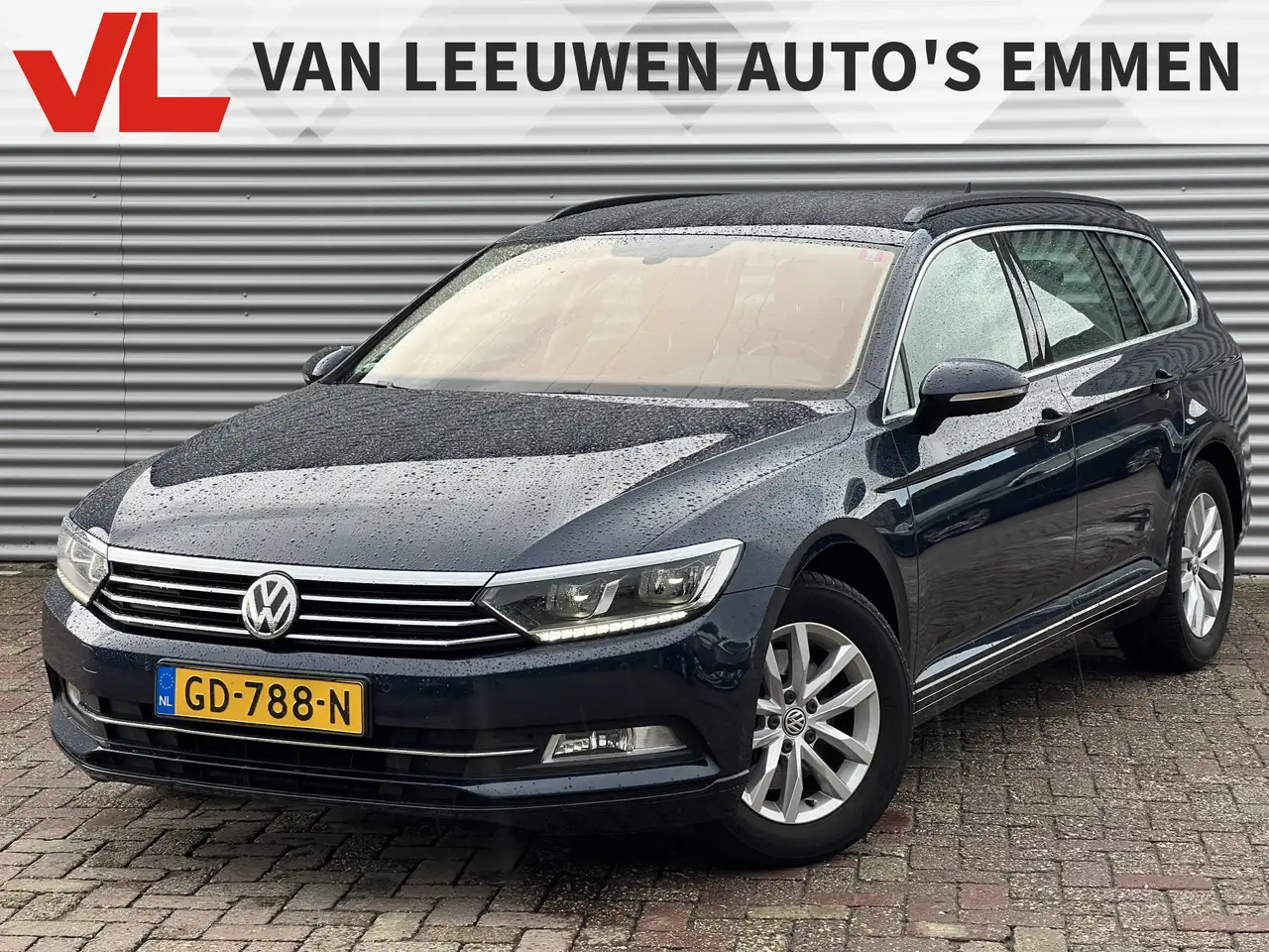 Volkswagen Passat Variant 1.6 TDI Comfortline | Nieuw Binnen! | Trekhaak | C — photo 1 of 18
