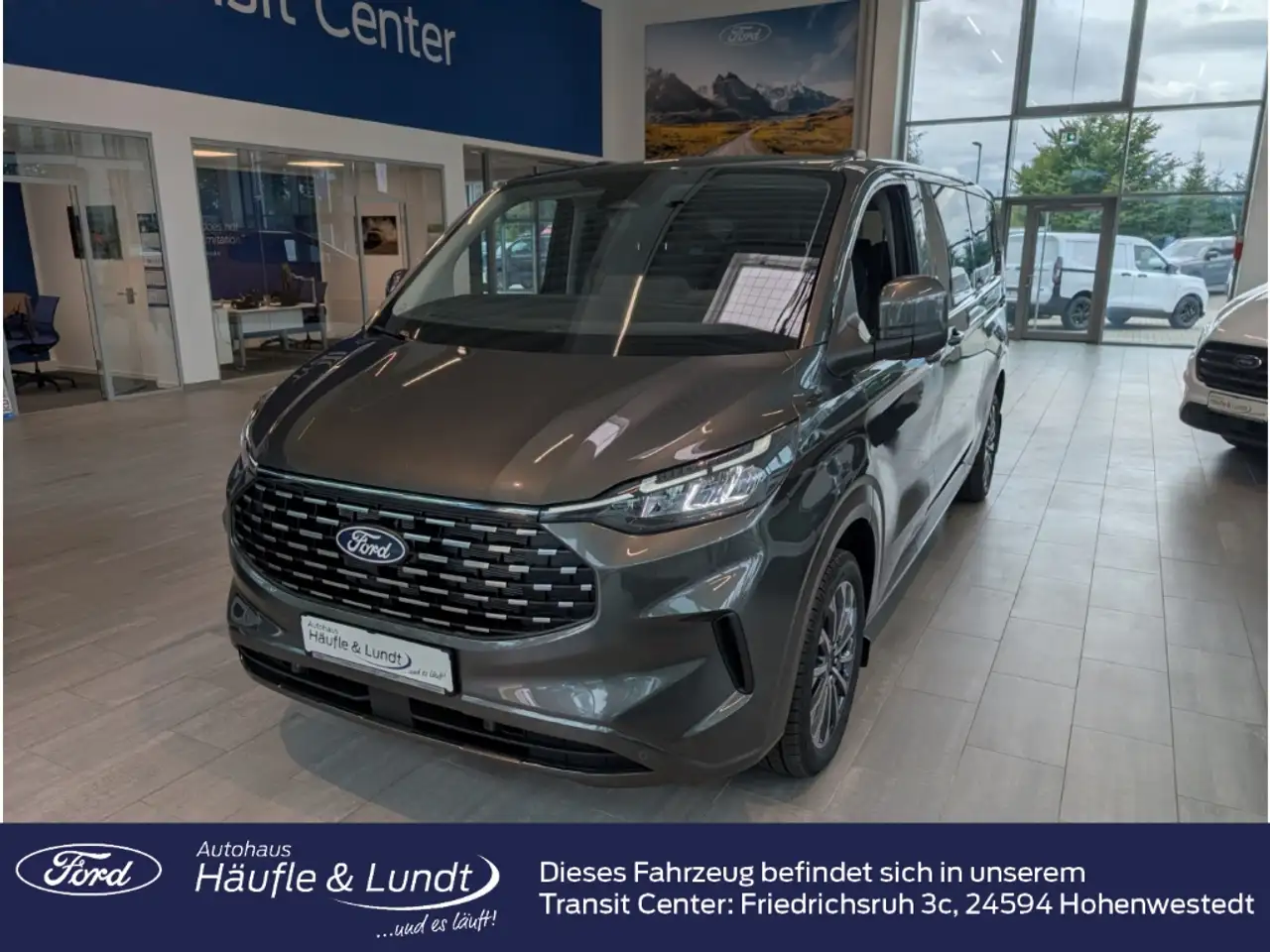 Ford Tourneo Custom 320 L2 Titanium 136 PS FWD -Beids.Schiebetür-Schwe — photo 1 of 17