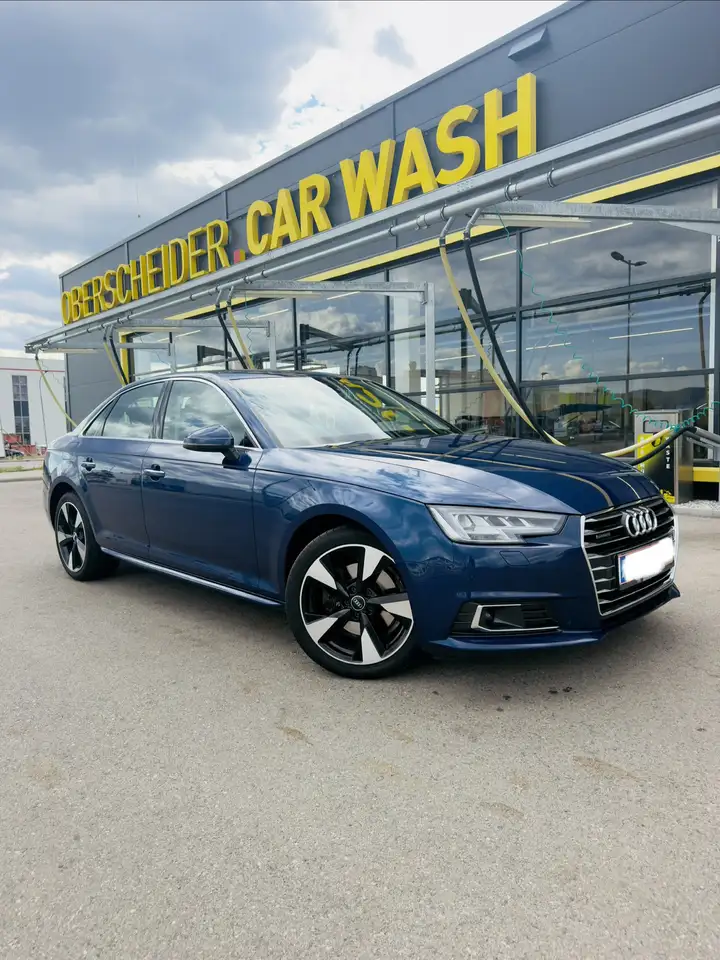 Audi A4 2,0 TDI Design — photo 1 of 3