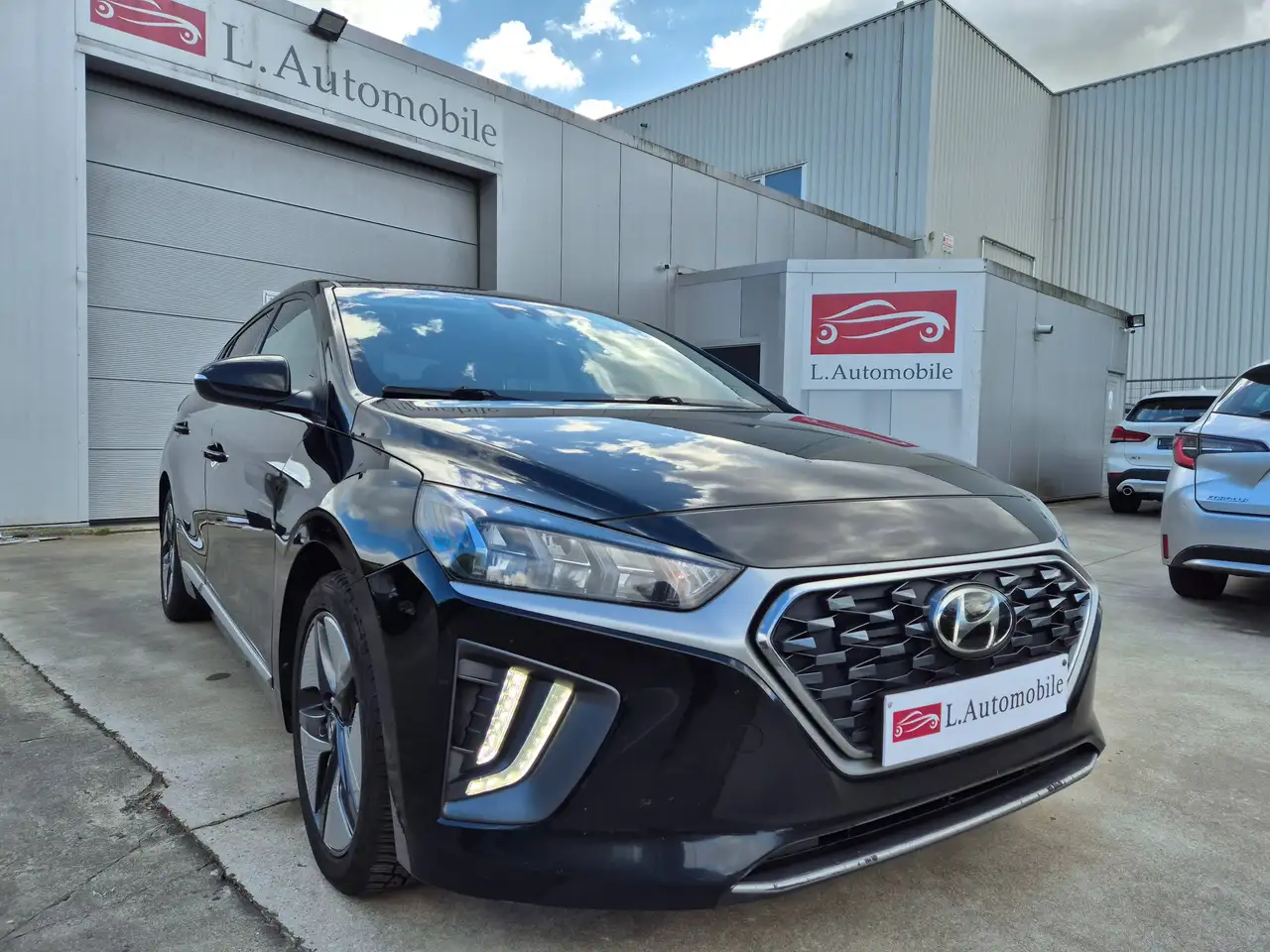 2022 Hyundai IONIQ 1.6 GDi HEV // HYBRID // 2022 !!, photograph 3