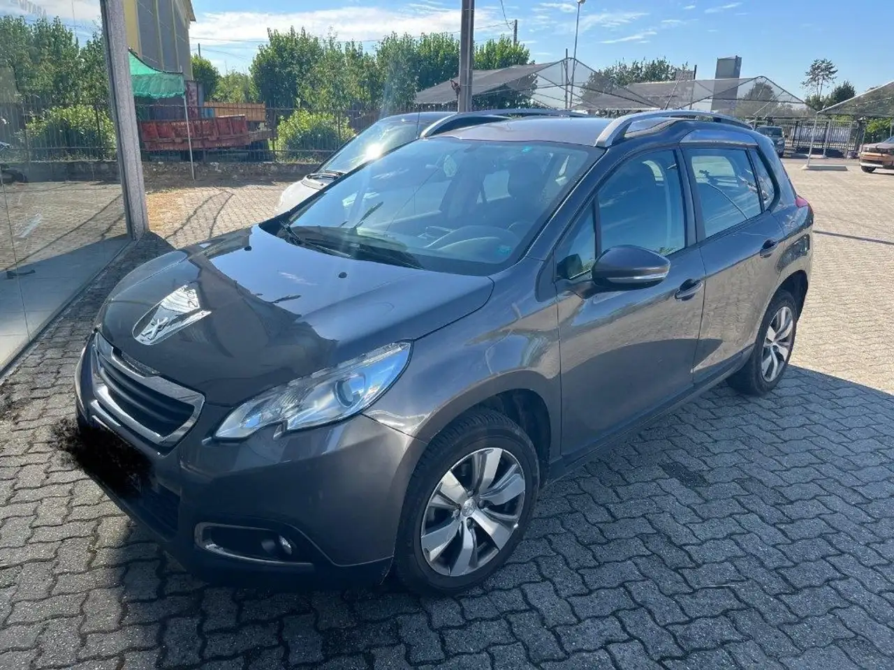 Peugeot 2008 1° serie 1.6 e-HDi 92 CV Stop&Start Active — photo 1 of 12