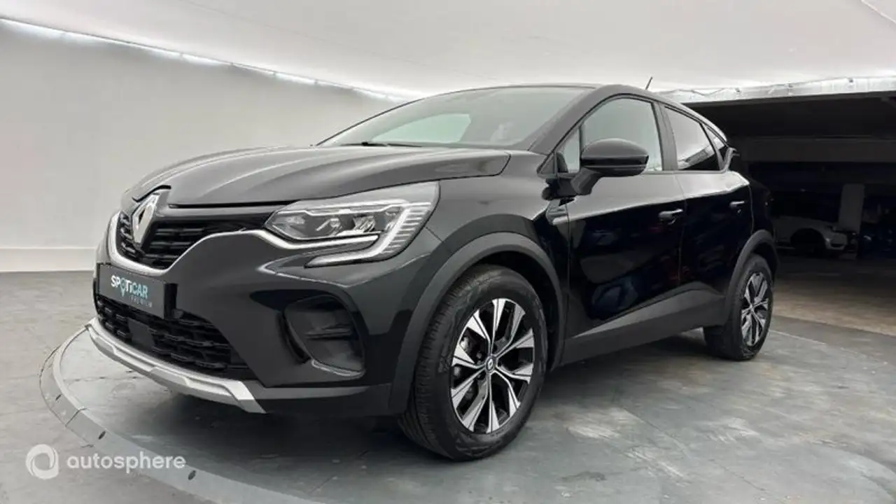 Renault Captur 1.0 TCe 90ch Evolution — photo 1 of 15