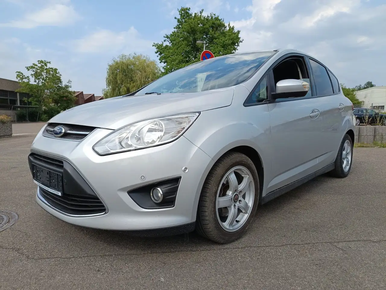 Ford C-Max C-MAX Champions Edition — photo 1 of 15