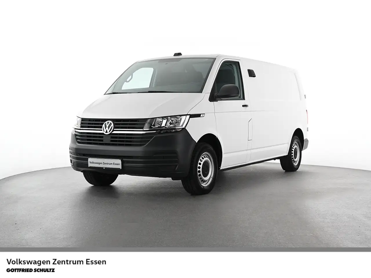 Volkswagen T6.1 Transporter LR TDI Navi PDC R-Kamera — photo 1 of 15