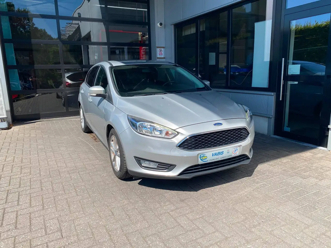 Ford Focus Focus 1.0 EcoBoost Airco/88.620 km/ .. 12 maanden garantie! — photo 1 of 15