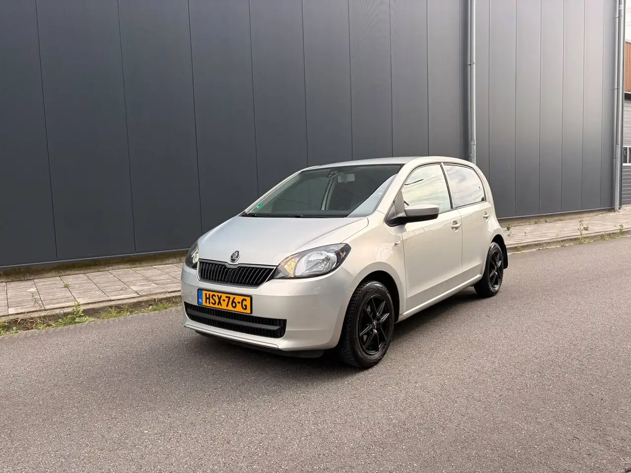 Skoda Citigo Citigo 1.0 Grt. Arctic — photo 1 of 22