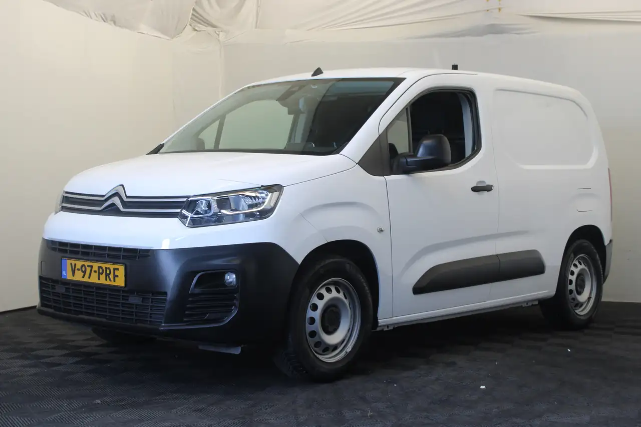 Citroen Berlingo 1.2 Puretech — photo 1 of 21