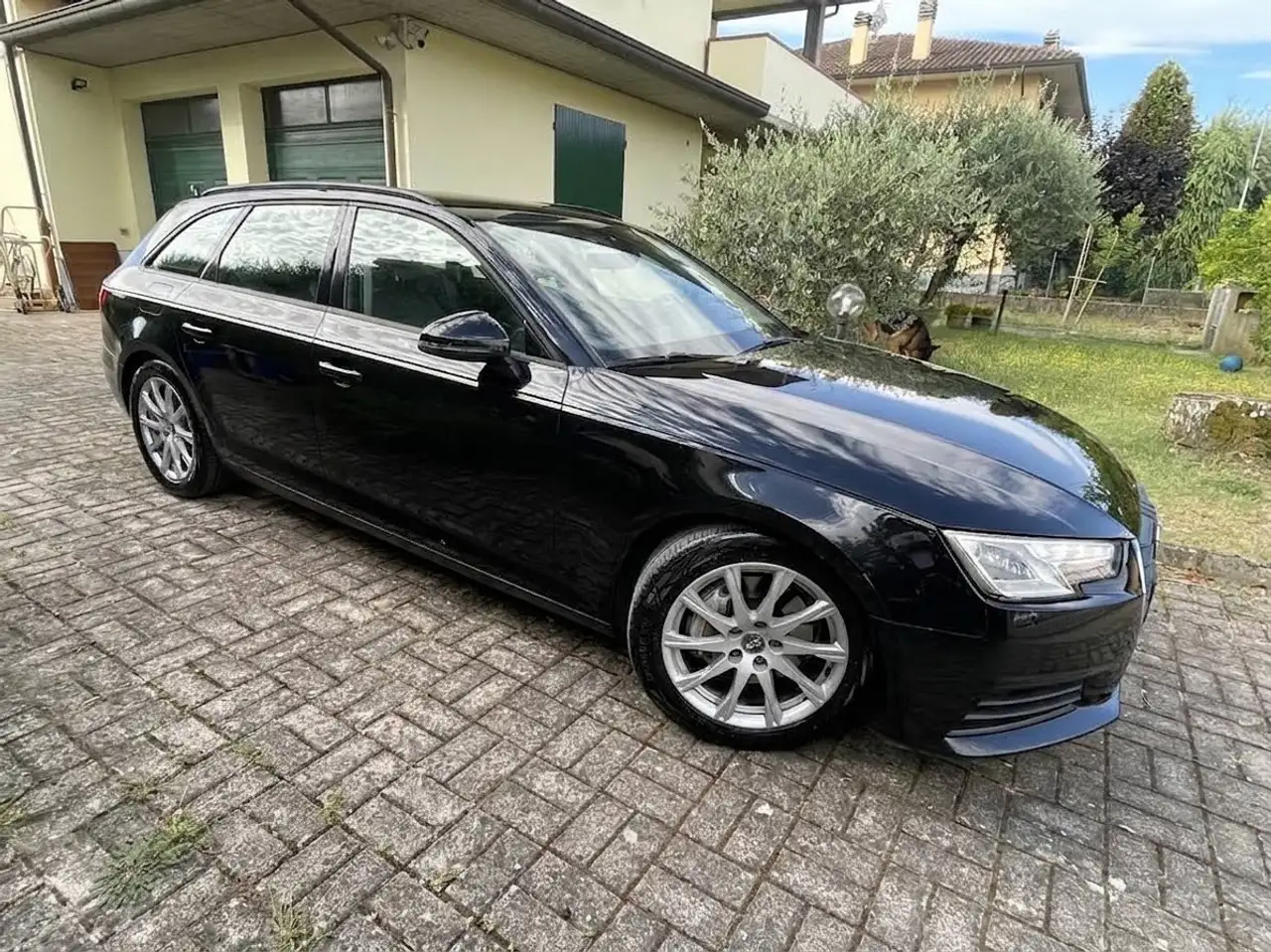Audi A4 Avant 2.0 tdi Business Plus 190cv — photo 1 of 6
