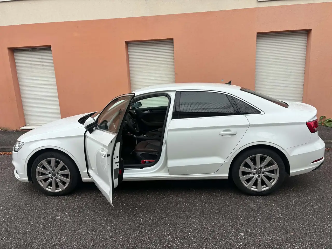 Audi A3 Berline 1.5 TFSI CoD 150 Design — photo 1 of 5