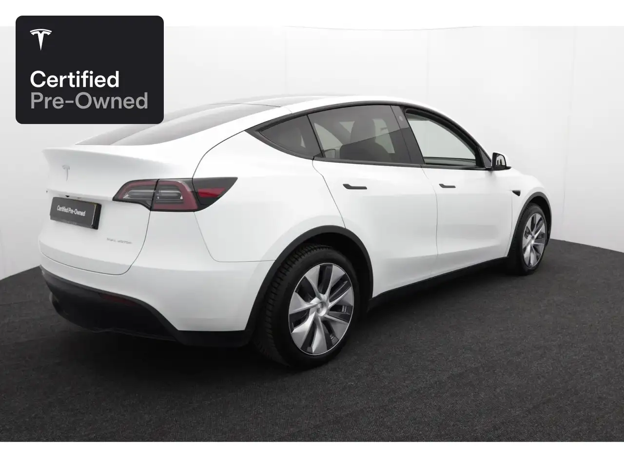 2024 Tesla Model Y Long Range AWD “Certified Pre-Owned”, photograph 8