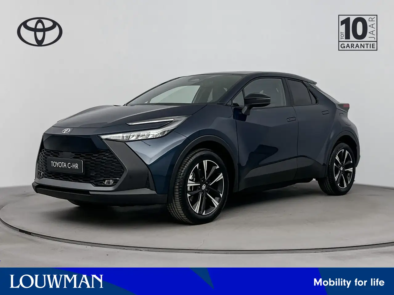 Toyota C-HR 2.0 Plug-in Hybrid 220 Dynamic | Apple Carplay & A — photo 1 of 30