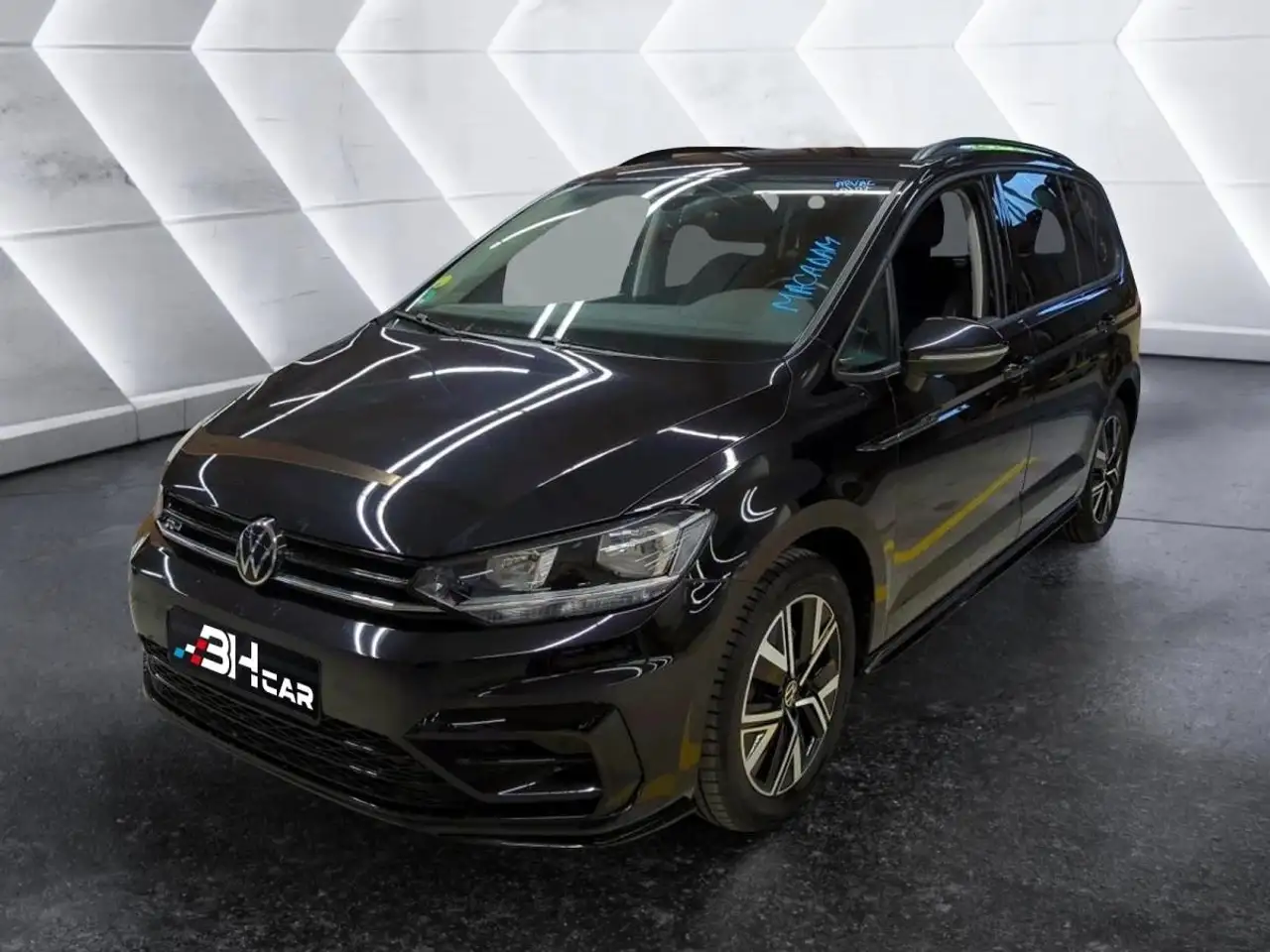 Volkswagen Touran 2.0 TDI 150 CH DSG7 7 PLACES R-LINE EXT GARANTIE 1 AN — photo 1 of 10