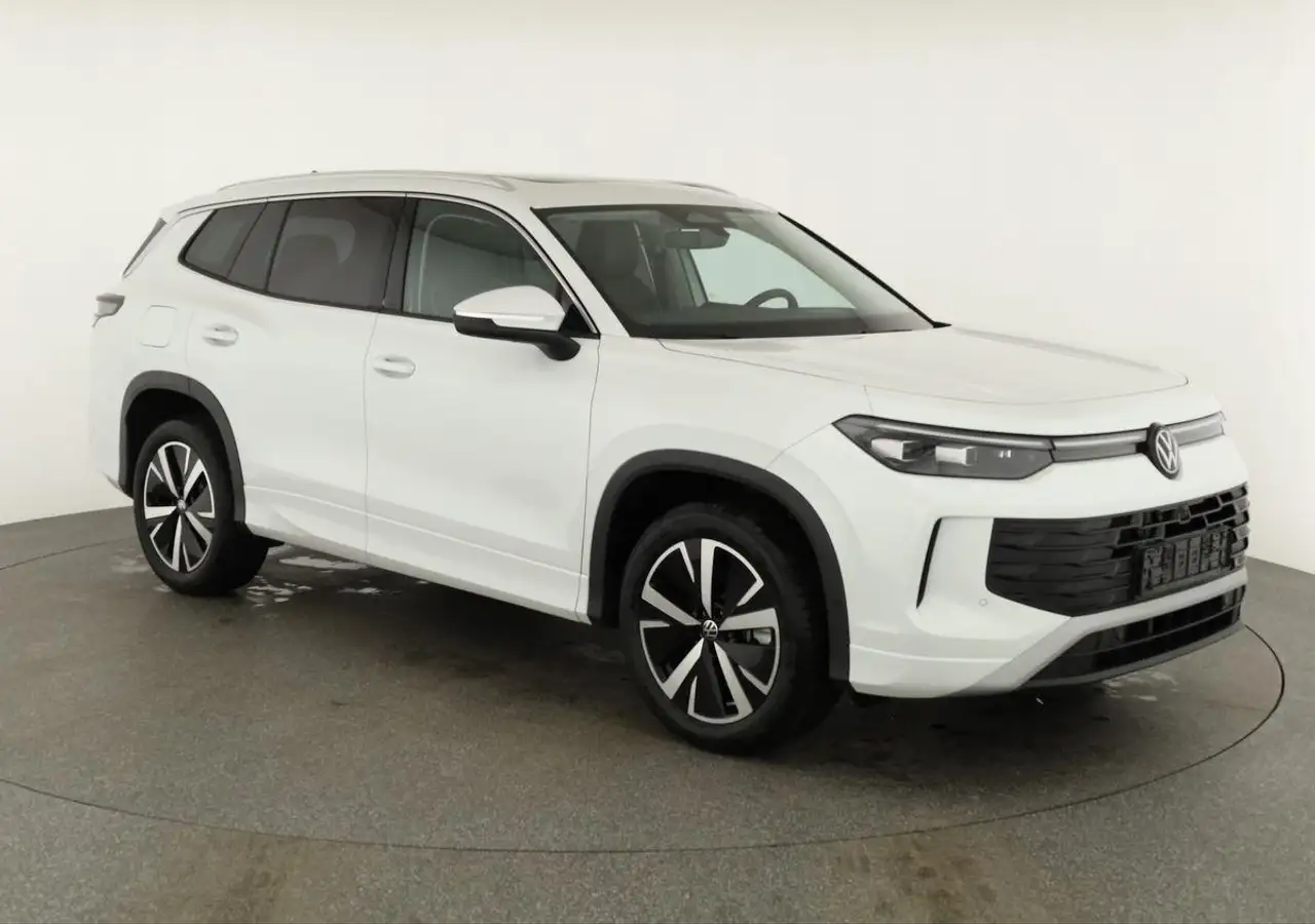 Volkswagen Tayron 1.5 TSI eHybrid 150 kW Life Life, Leder, Pano, ... — photo 1 of 40