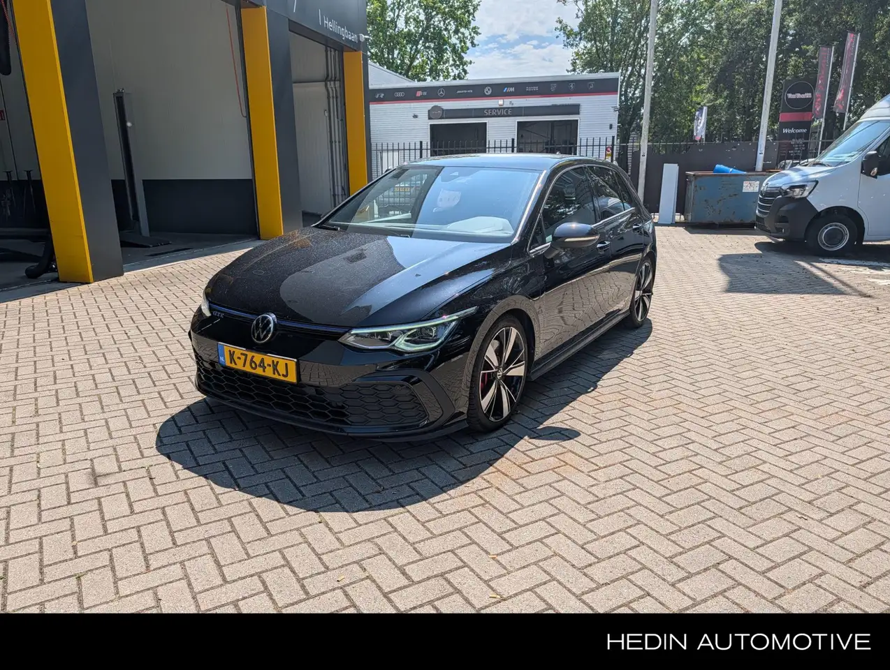 Volkswagen Golf GTE 1.4 eHybrid — photo 1 of 13