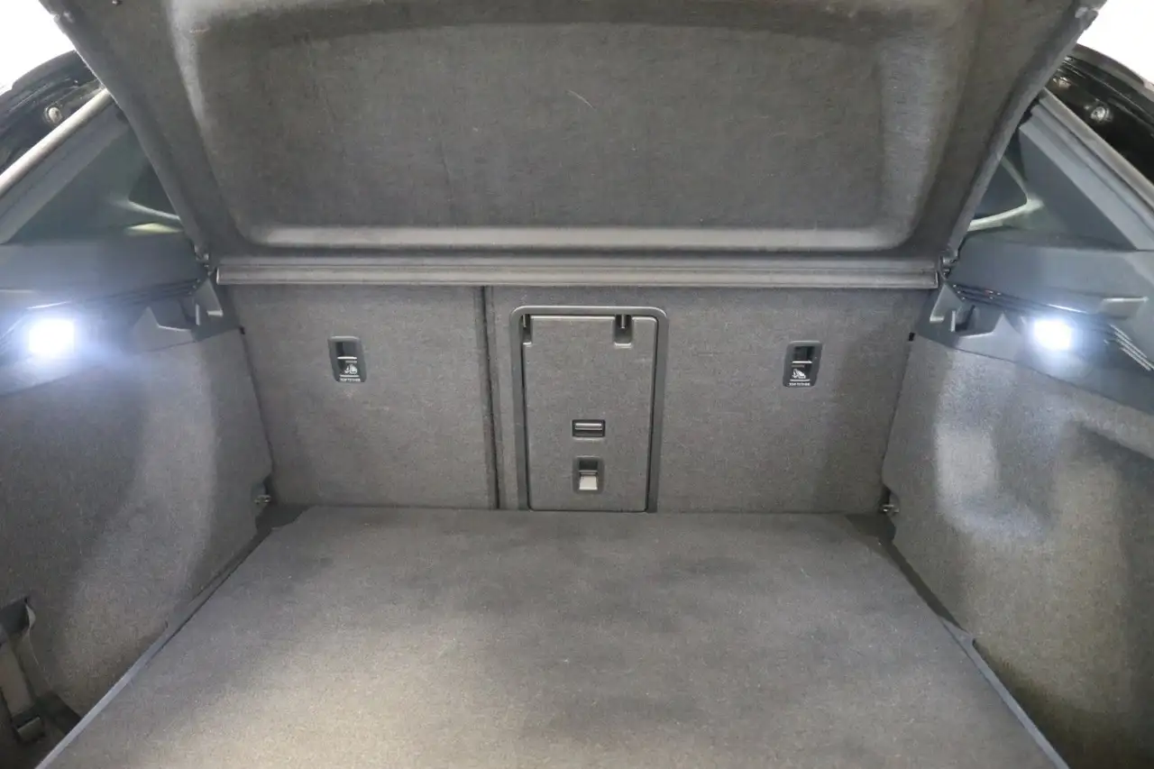 2023 Volkswagen ID.4 Pro Perform. DCC Wärmepumpe Matrix 360°, photograph 11