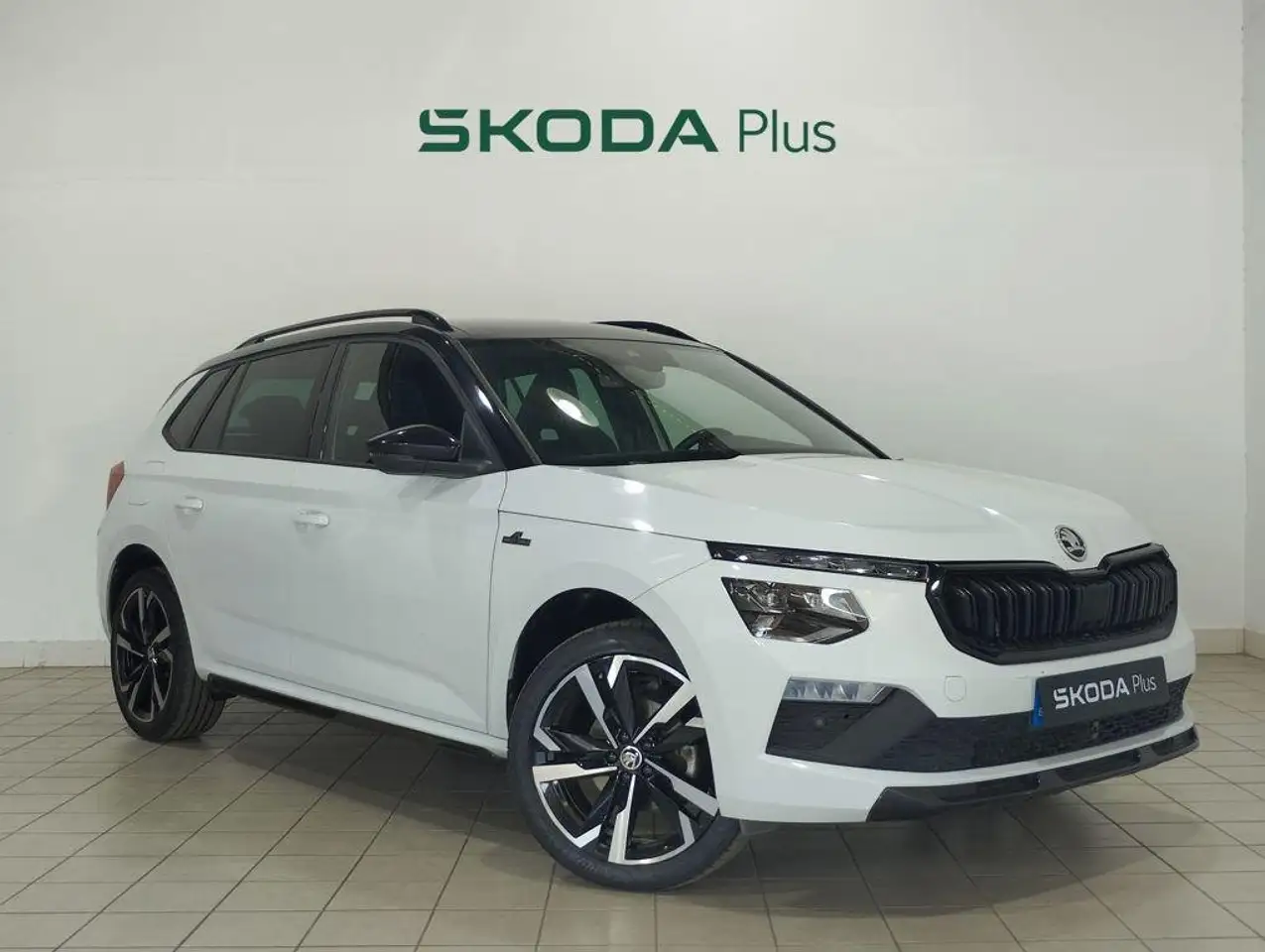 Skoda Kamiq 1.0 TSI Monte Carlo DSG7 85kW — photo 1 of 20