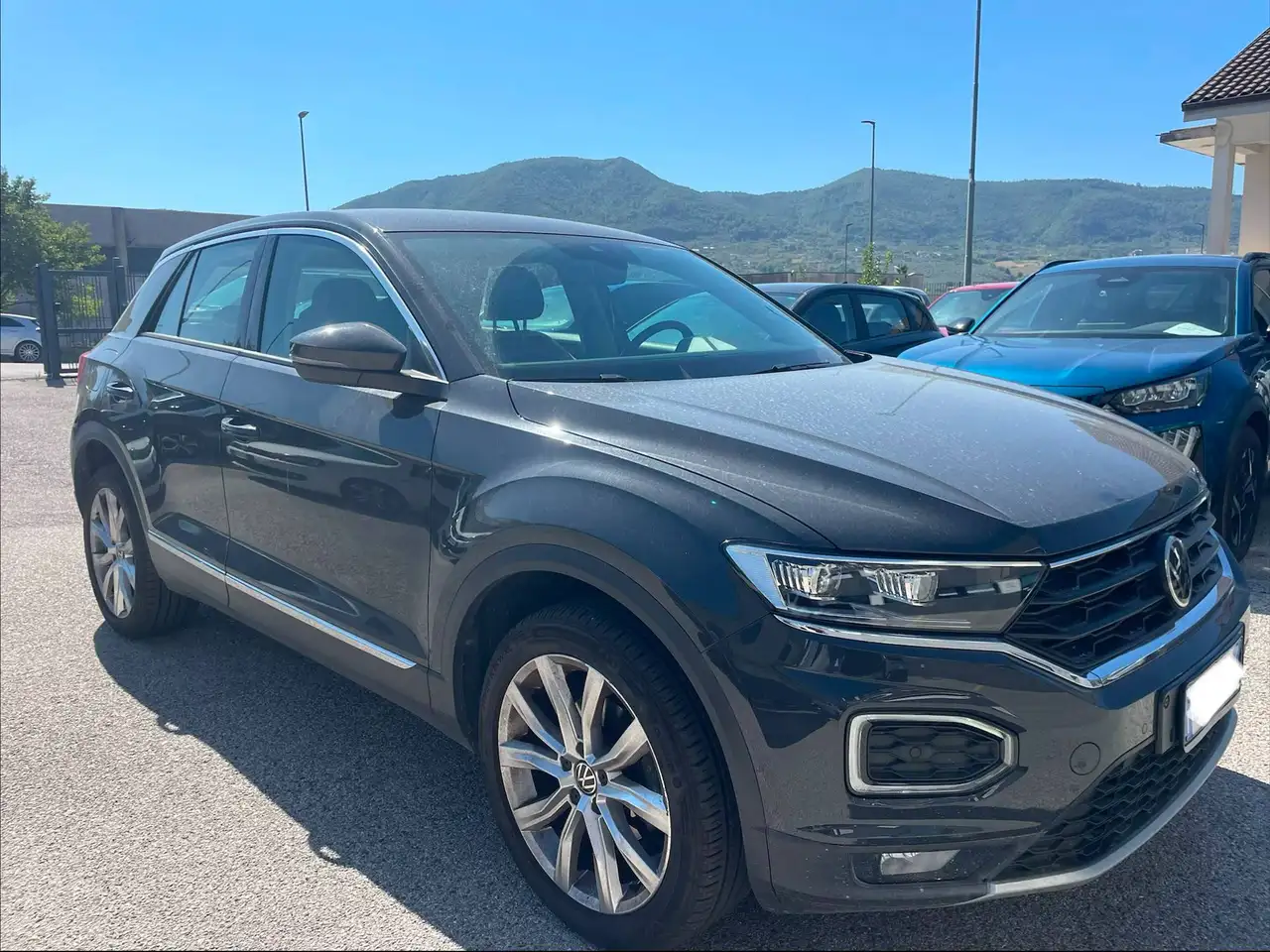 Volkswagen T-Roc 2.0TDI STYLE 115CV — photo 1 of 13