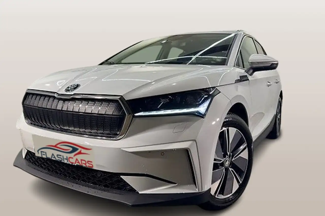 Skoda Enyaq 80 X Loft AWD, ACC, RFK, MatrixLED, — photo 1 of 23