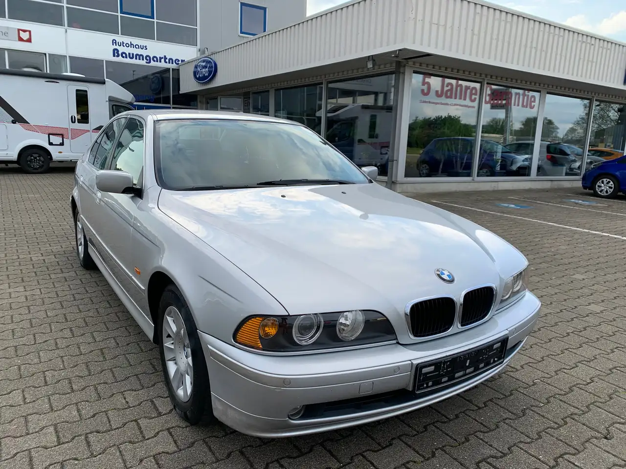 BMW 525 525d Baureihe — photo 1 of 18