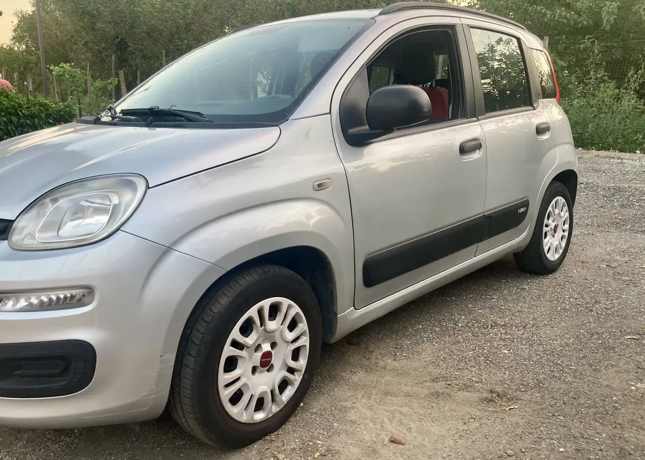 Fiat Panda 1.3 mjt 16v Easy 75cv — photo 1 of 7