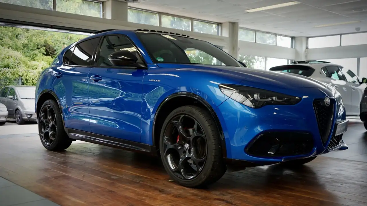 Alfa Romeo Stelvio 2.0 T AWD Veloce | elektr trekhaak | Pano | 21 inc — photo 1 of 37