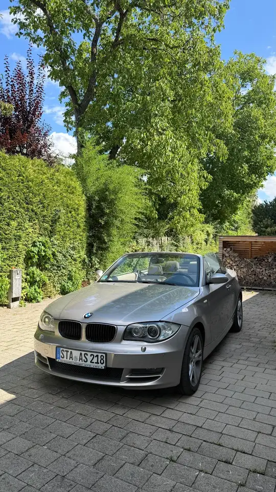 BMW 120 120 i — photo 1 of 9