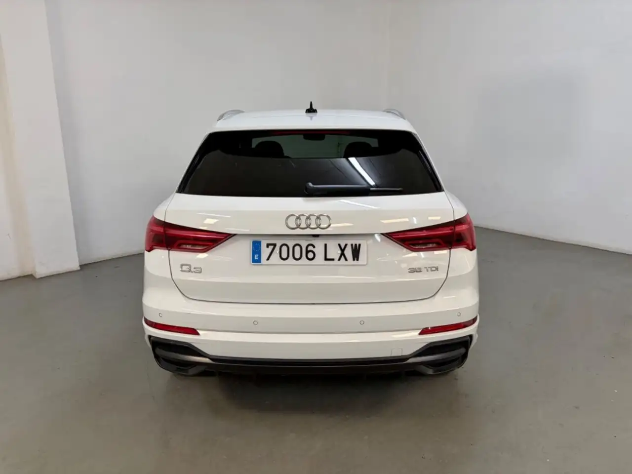 2022 Audi Q3 35 TDI S line 110kW, photograph 9
